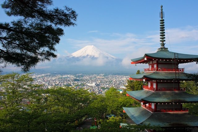 Why Japan Should Be Your Next Travel Destination in 2025 – A Guide for Indian Travellers